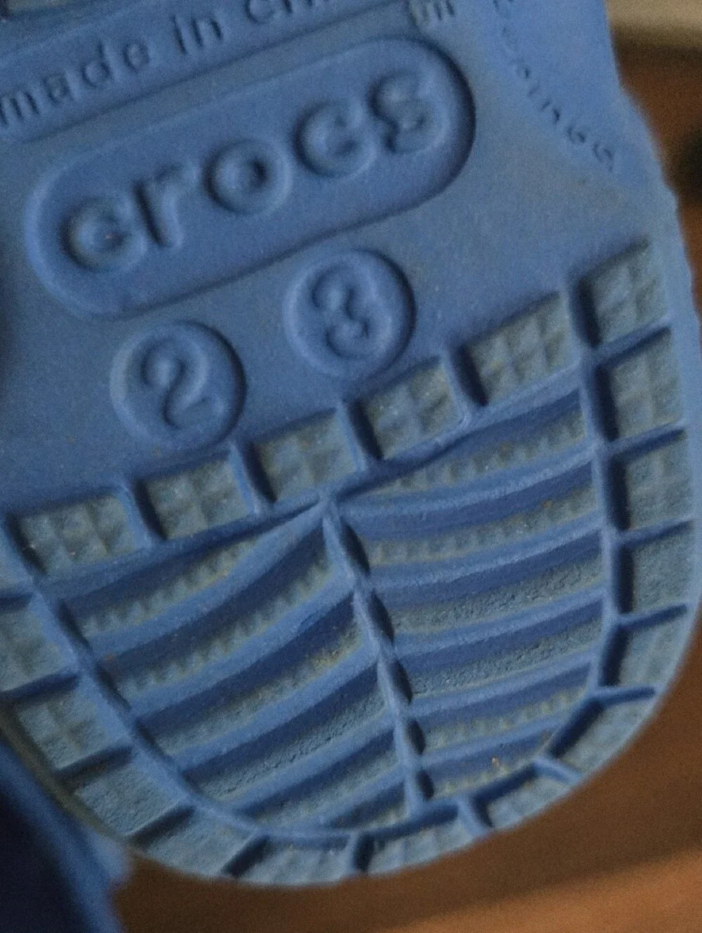 CROCS Infant Kids Classic Clog in Royal Blue